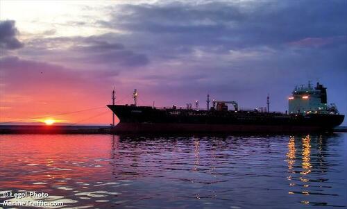 The Russian-flagged oil/chemical tanker Andrey Pervozvanniy