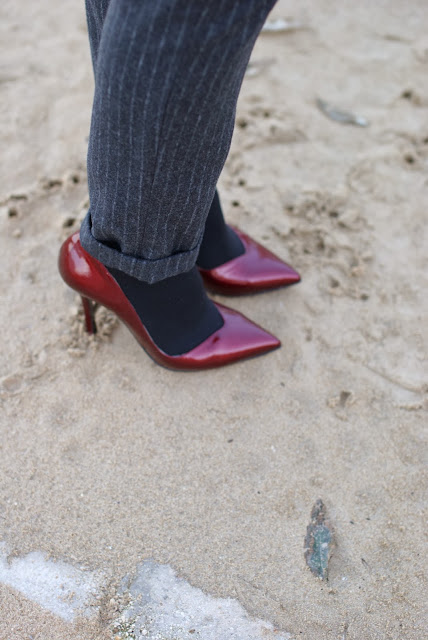 pinstripe pants, red pumps, Gaia d'Este pumps, Fashion and Cookies, fashion blogger