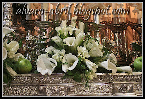 exorno-floral-triunfo-granada-semana-santa-2011-alvaro-abril-(6).jpg