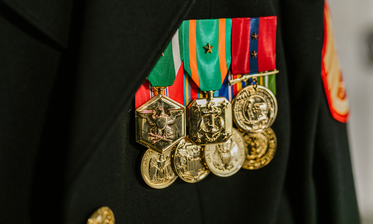 Medal of honor, military award