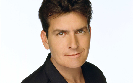 charlie sheen platoon. Charlie Sheen a Private Chris