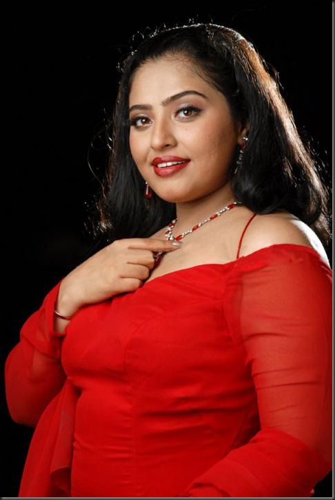 mumtaz_sexy_pic1