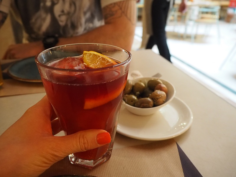 7 great places to eat in Seville - tinto de verano