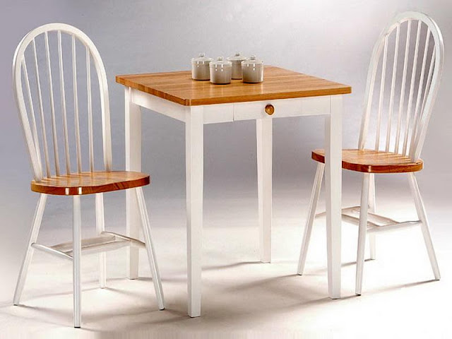 Small Kitchen Tables and Chairs