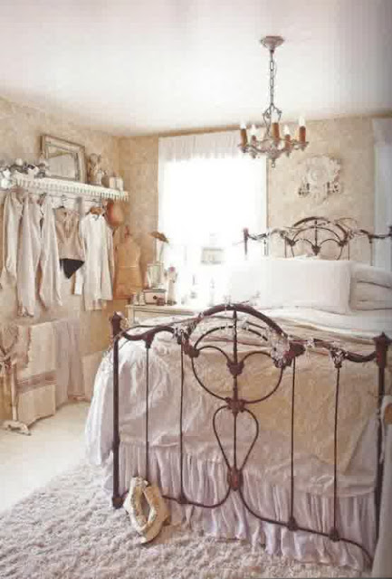 Sweet Shabby Chic Bedroom Decoration Ideas