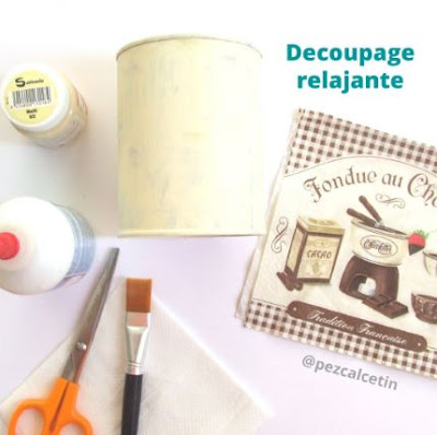 pez_calcetin, tutorial, decoupage, colorear_relajante_antiestrés