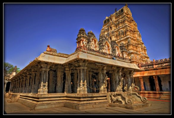 Virupaksha Temple / विरुपाक्ष मंदिर