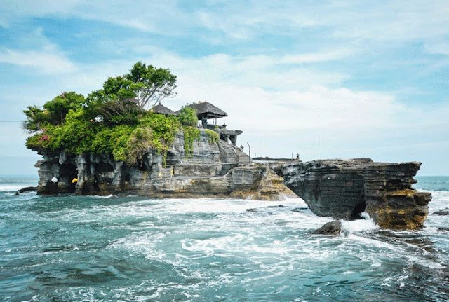 Inilah Alasan Orang Suka Wisata ke Pulau Bali