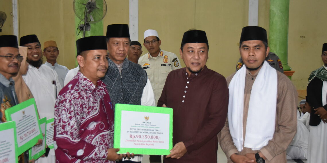 Sekda Tanjabtim Safari Ramadhan Ke Kecamatan Muara Sabak Timur