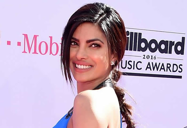  Priyanka Chopra Dazzles In Backless Blue Gown At Billboard Awards