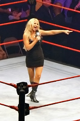 Jillian Hall unseen foto