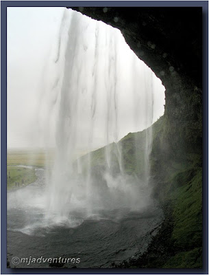 Behind_Seljalandsfoss