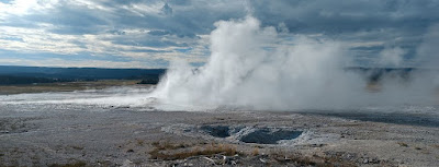 Yellowstone, Lower Geyser Basin, Clepsydra Geyser.