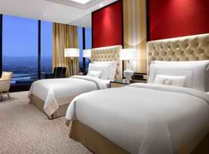 The-Trans-Luxury-Hotel-Bandung