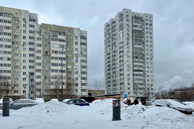 улица Мнёвники, дворы, жилые дома 2014 года постройки