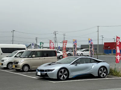 i8 サイドビュー