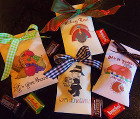 http://hollyshome-hollyshome.blogspot.com/2013/11/thanksgiving-treat-bag-printable.html