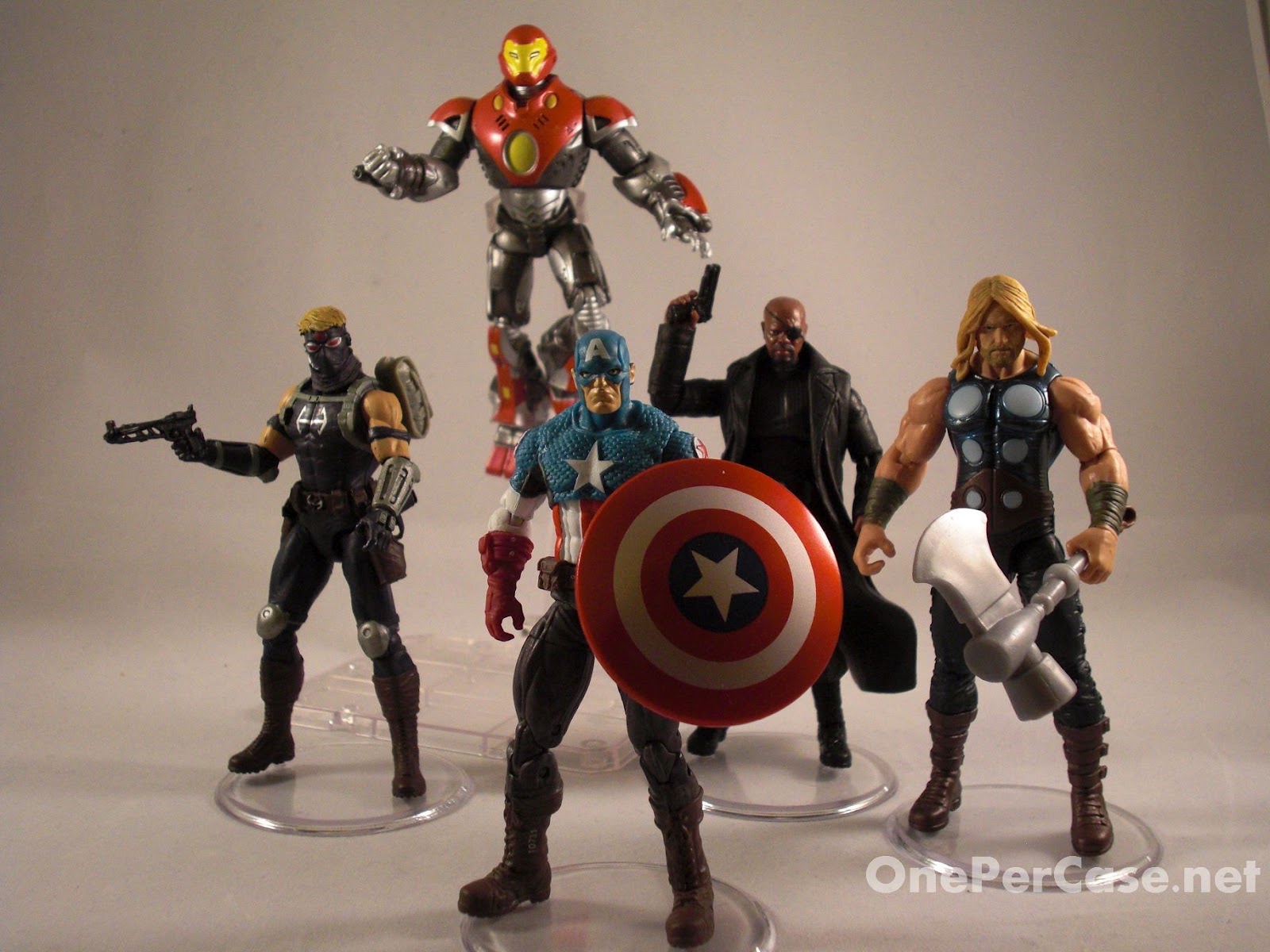 https://blogger.googleusercontent.com/img/b/R29vZ2xl/AVvXsEjWPiElpsGDYI0BzIcacB3ULditAp8EYmfwthfNu468EBQFqs83KqBsYBdepwYc6kb1TPUq3yJUvmv93nGdttm1eg6aJxaCTtXIGl0HOYWVipfdkF1_xqU7XP8Mu0tKALNMDtWXikKaYXlJ/s1600/Hasbro+Marvel+The+Avengers+Marvels+Hawkeye+Ultimate+05+(16).JPG