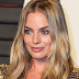 Margot Robbie Cleavage Show Photos