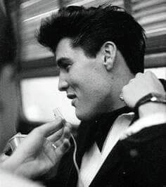 Elvis Presley | On the Train e arrivo a Los Angeles California, il 20 aprile 1960 per il film GI Blues