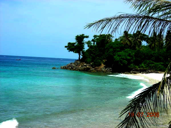 Download this Iboih Beach Located... picture