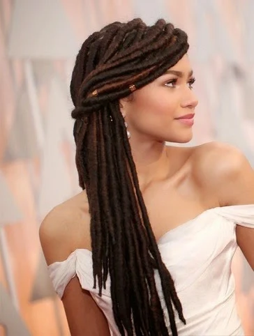 Zendaya Dreadlocks 2015 Oscars