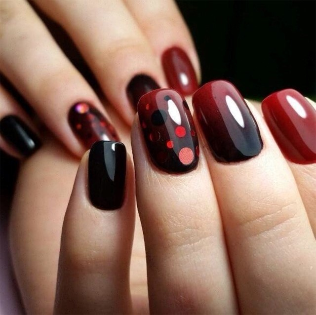 Nail Art Designs -  Beautiful Nail Ideas for Red Manicure #40