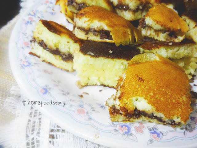 Martabak Manis (Indonesian Sweet Martabak) || homefoodstory.blogspot.com