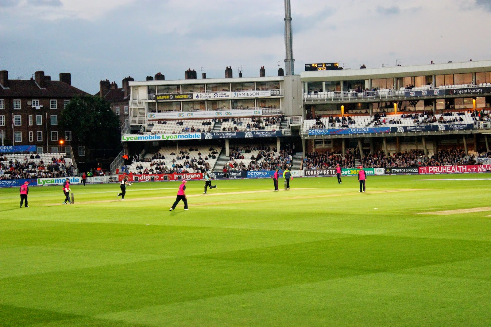 lifestyle, london, sport, cricket, kia oval, 20/20 cricket, ecb, cricket matches, surrey cricket club, middlesex panthers, cricket match, friday 20/20 cricket, London cricket, That Guy Luke, Blog, Sports Blog, 