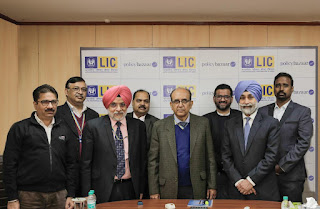 LIC tied up with Saraswat Cooperative Bank to sell LIC Products