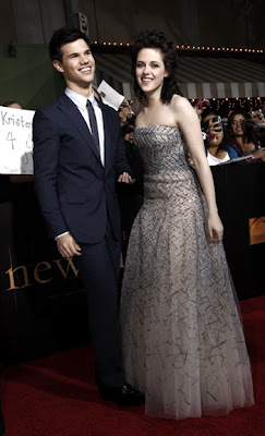 New Moon Premiere In L.A., New Moon Premiere In L.A. pics, New Moon Premiere In L.A. photo, New Moon Premiere In L.A. pictures, New Moon Premiere In L.A. actors picture