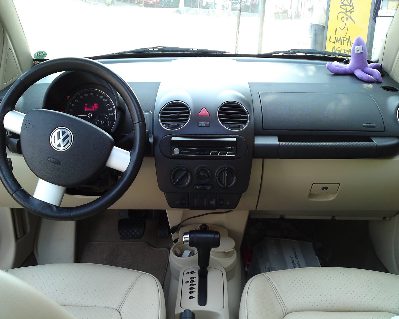 Volkswagen New Beetle Aro 20 Hpd