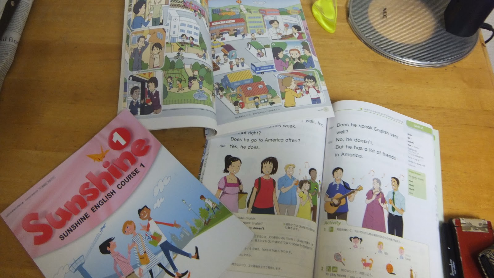 Buku Pelajaran Bahasa Inggris di sekolah Jepang SMK Al 