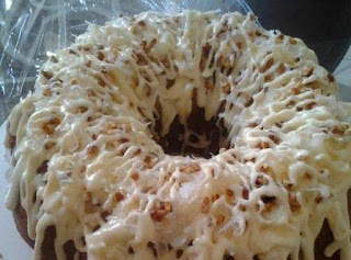 ITALIAN CREME BUNDT CAKE