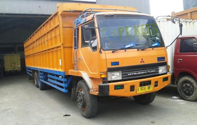 Harga Truk Fuso Standar