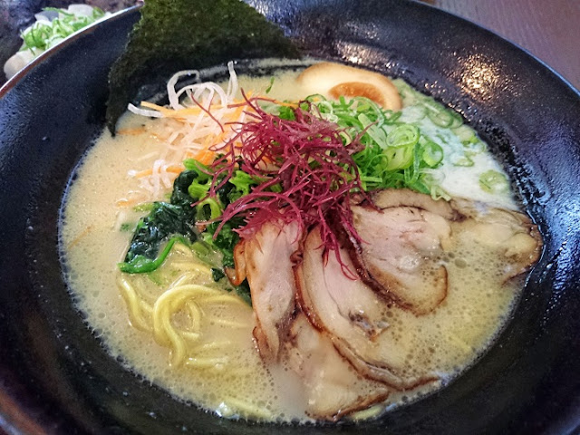 鶏白湯らぁ麺の写真