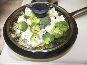 Sunsella_Stainless_Veggie_Steamer.jpg
