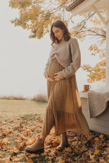 Chunky Knit Sweater + Maxi Skirt = Boho Bump Vibes