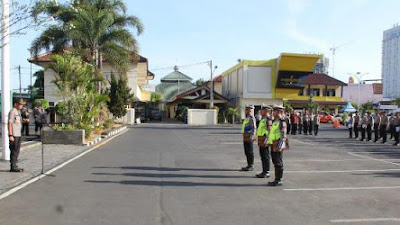 Tiga Polantas Dapat Penghargaan Dari Kapolresta Bandar Lampung