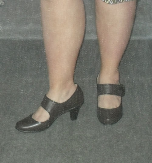 Wider shot. Too young (the shoes) ? Too stumpy (my legs) ?