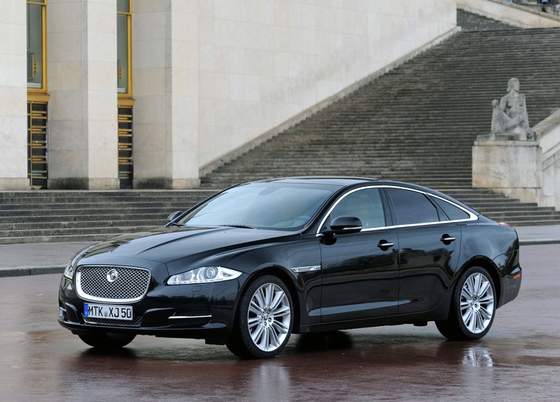 2010 Jaguar XJ