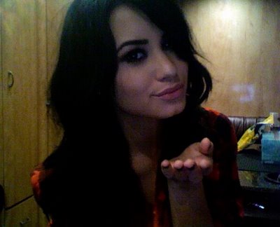 demi lovato twitter pictures