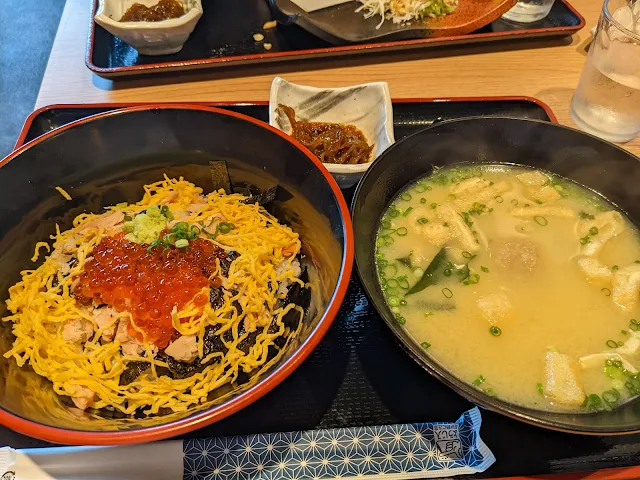 お魚定食朝げ屋のメニューはこちらです！