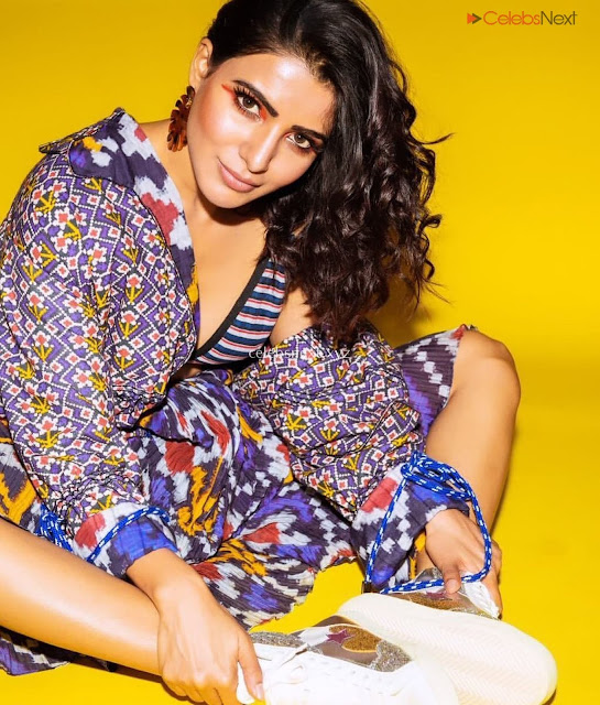 Samantha Akkineni in ultra modern Fusion Wardrobe stunning Pics .XYZ Exclusive 01.jpg