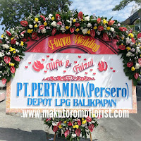 toko bunga online surabaya Makutoromo florist