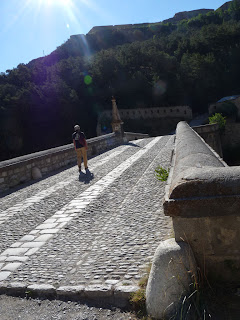 18世紀に建設されたアスフェルド橋 Pont d'Asfeld