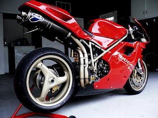 Ducati 916 Tail look