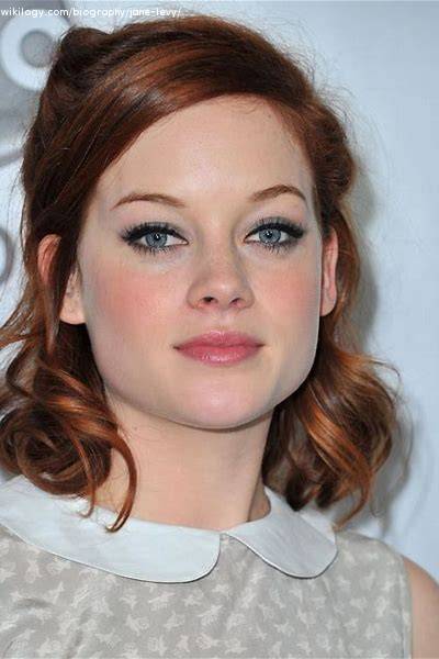 Jane Levy Net Worth, Age, Height, Weight, Husband, Wiki, Family 2023 Biography