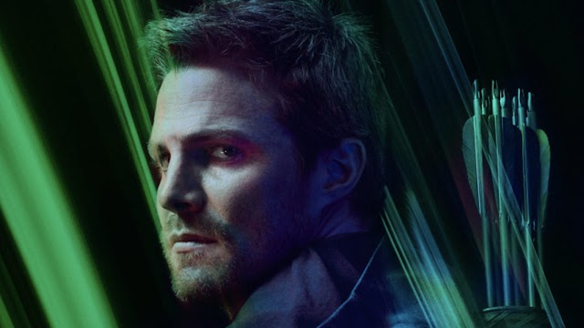 Planeta na TV DC: Elenco elogia dedicação de Stephen Amell em Arrow