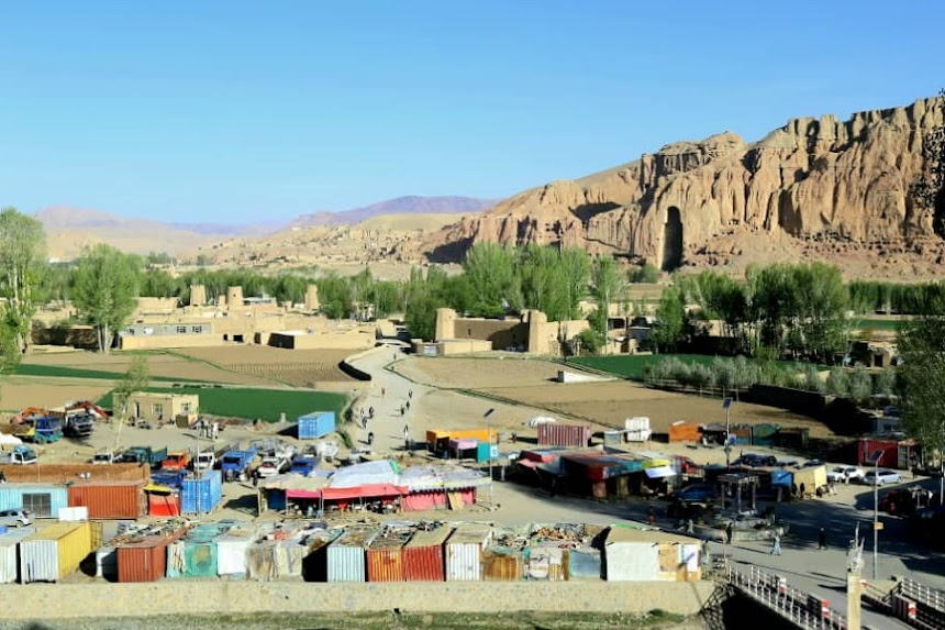 Taliban cut off the ear of a person in Bamyan